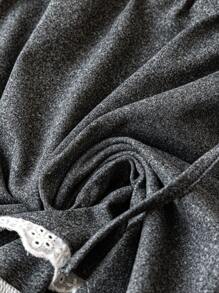 SHEIN Essnce 大码女装春夏时尚休闲宽松舒适基础日常百搭修身弹力腰蕾丝拼接短裤多色2条装,曲线裤,Y2k服装,外出服,曲线短裤,超短裤,欧洲夏季 - 彩色 - 查看 3