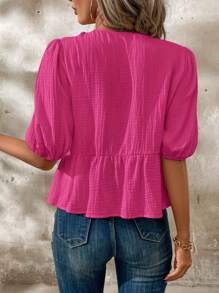 SHEIN Clasi Blusa de verano con cuello Peter Pan, mangas abullonadas y bajo con volantes, con nudo delantero