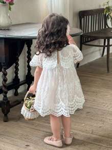 LMoss Kids LMoss 女婴纯色圆领修身休闲连衣裙，适合派对、春夏穿着，女婴春季连衣裙，可爱女婴春季连衣裙，女婴服装套装 - 白色 - 查看 4