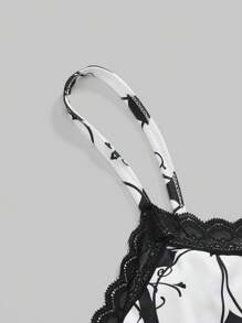 ROMWE Gothic Cross Print Camisole And Shorts Loungewear Set - White - View 3