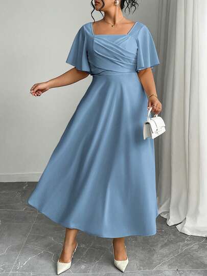 Modelyn 大码红色针织 A 字短袖收腰连衣裙