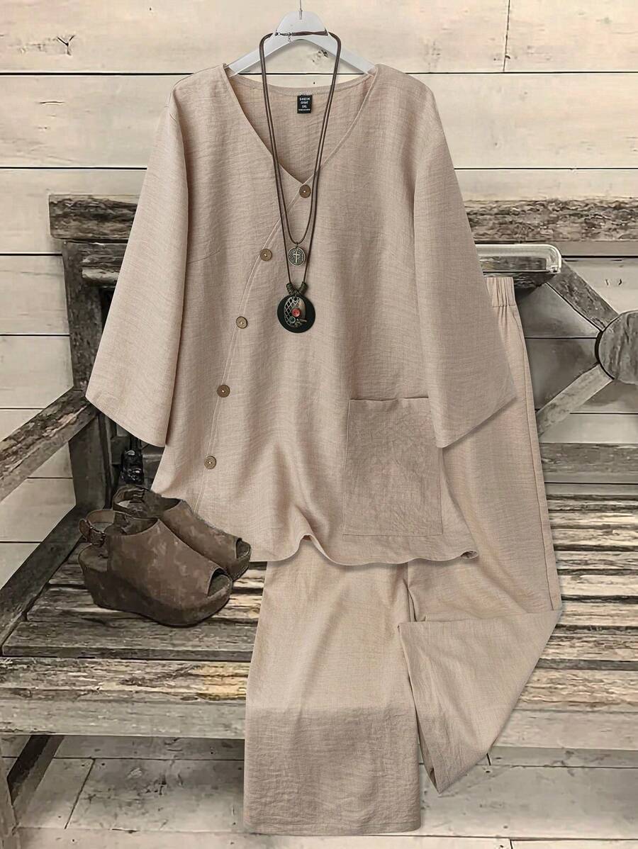 EMERY ROSE 1set Women V-Neck Coconut Button Decor 3/4 Sleeve Top + Solid Color Straight Leg Casual Pants 2 Pieces Outfit