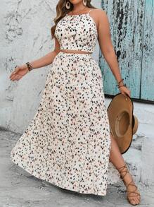 SHEIN VCAY 大码女式树叶印花露背上衣和开衩下摆裙两件套 夏季波西米亚风女装 女士早午餐装 女士机场装 海滩度假装 城市休闲装 节日装 老钱波西米亚风 波西米亚风上衣 波西米亚风格女士西部服装 西部装女式加大豹纹上衣