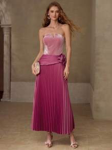 MOTF PREMIUM VESTIDO FLORAL CON PLISADOS ESTÉREO - Rosa - Ver 4