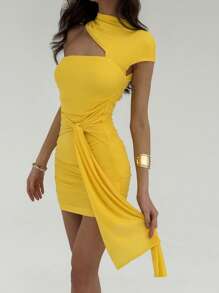 Aloruh Nuovo mini abito aderente asimmetrico a una spalla di colore giallo, con design che stringe in vita, sexy e alla moda
