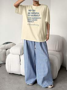 DAZY طقم ملابس منزلية مكون من بلوزة فضفاضة مطبوعة بحرف وبنطال مستقيم الساق مربع النمط رمضان - أصفر - مشاهدة 4