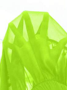 Slaydiva Plus Size Elastic Waist Beads & Net Mesh Trim Casual Vacation Beach Shorts With Cover Up - Green - View 7