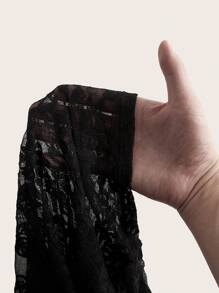 SHEIN EZwear Women's Summer Casual Western Music Festival Vintage Black Sexy Transparent V Neck Lace Cropped Tank Top