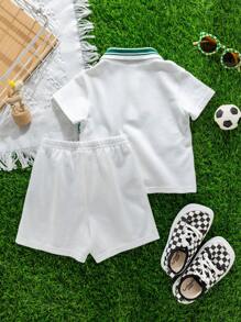 SHEIN Bộ 2 món/Bộ quần áo thun polo dệt kim rộng rãi, phong cách thể thao thường ngày cho bé trai và bé gái, phù hợp cho mùa xuân và mùa hè, đồ mặc ở nhà và đồ mặc ngoài - trắng - Xem 2