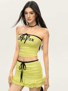 Rina Fox 俏皮字母印花撞色吊带背心短款上衣和荷叶边系腰迷你裙套装，时尚合身