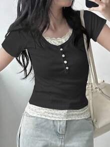 DAZY 女士拼布二合一修身短袖 T 恤，白色，春夏 - 黑色 - 查看 5