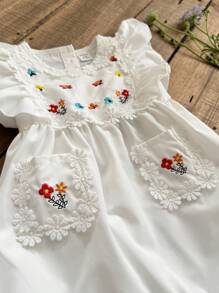 SHEIN Vintaside Kids 婴儿/女宝宝优雅花朵连体衣，可爱时尚乡村度假风格百搭必备 - 白色 - 查看 4