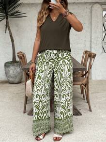 SHEIN VCAY Set da due pezzi composto da canotta monocolore con scollo a V e pantaloni casual con stampa geometrica, adatto a taglie forti, ideale come regalo per la Festa della Mamma, abbigliamento per Pasqua, outfit da vacanza o da concerto per donne