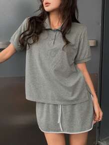 DAZY Conjunto deportivo casual de mujer con blusa tipo polo y falda-pantalón con ribete de contraste