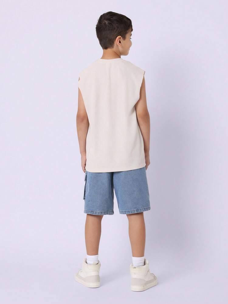 리브드 어반 스트리트웨어 티셔츠 코디