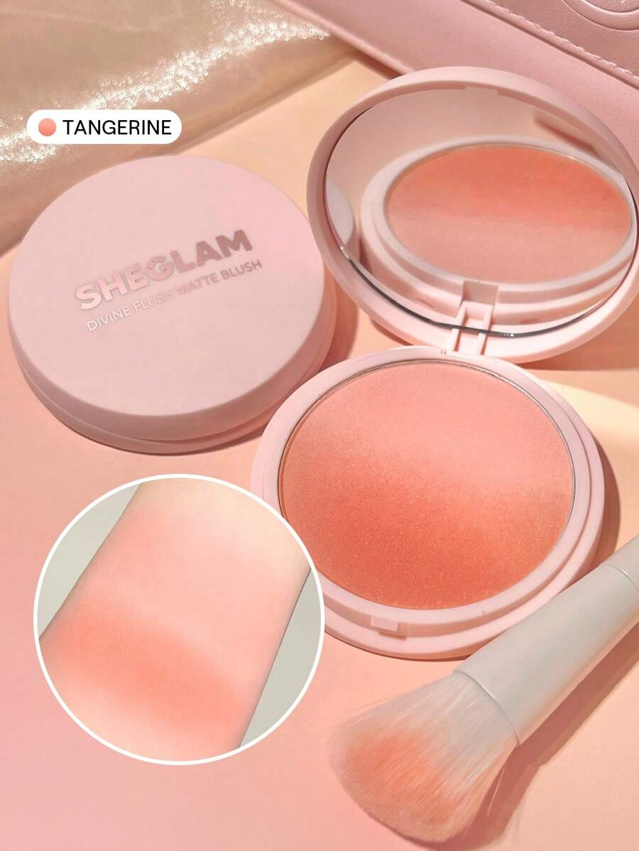 SHEGLAM Divine Flush Matte Blush-橘色腮紅粉 高度著色 不褪色 持久亮澤 輕盈自然腮紅 臉部彩妝 派對腮紅 品牌 美容 化妝 化妝品 適合女性與女孩 完美搭配夏季春季 Y2K 時尚 流行 生日 母親節禮物 假期 派對準備就緒 最佳顏色 - Tangerine - 查看 1