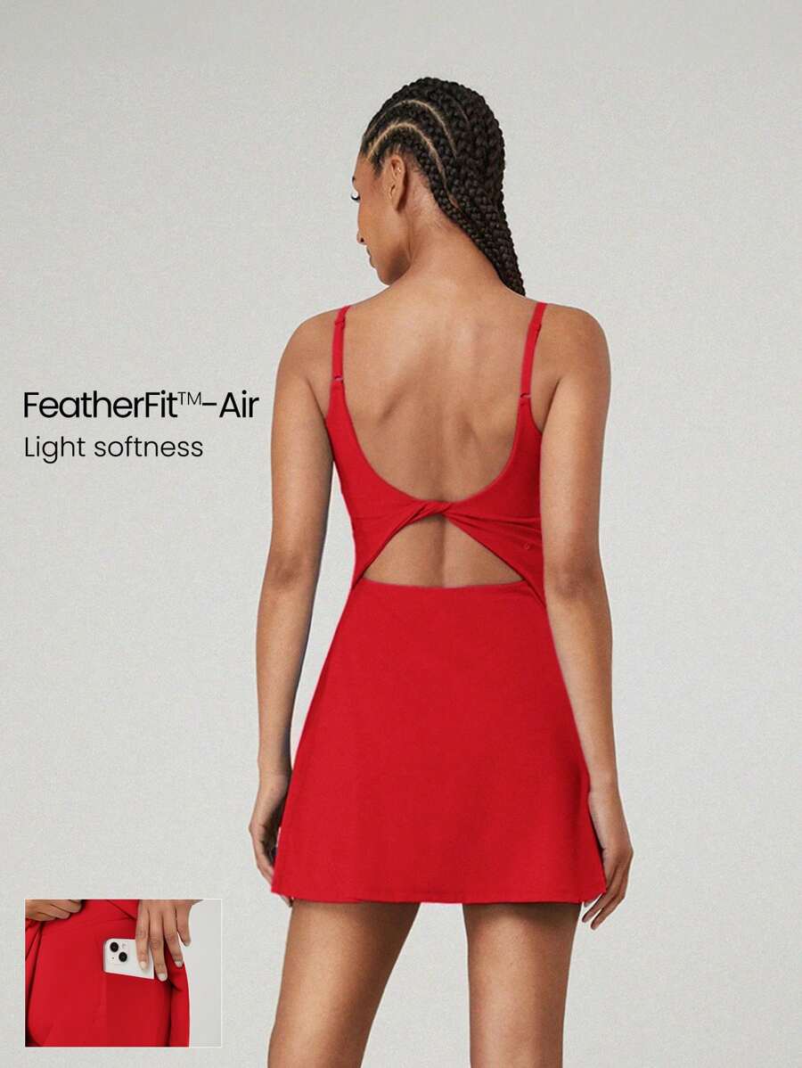 FeatherFit™-Air 圆领打结迷你连衣裙，速干吸湿排汗 - Fiery Red - 查看 1