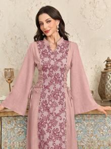 Al Najma 女式阿拉伯风格立领系带连衣裙 - 淺粉色 - 查看 4