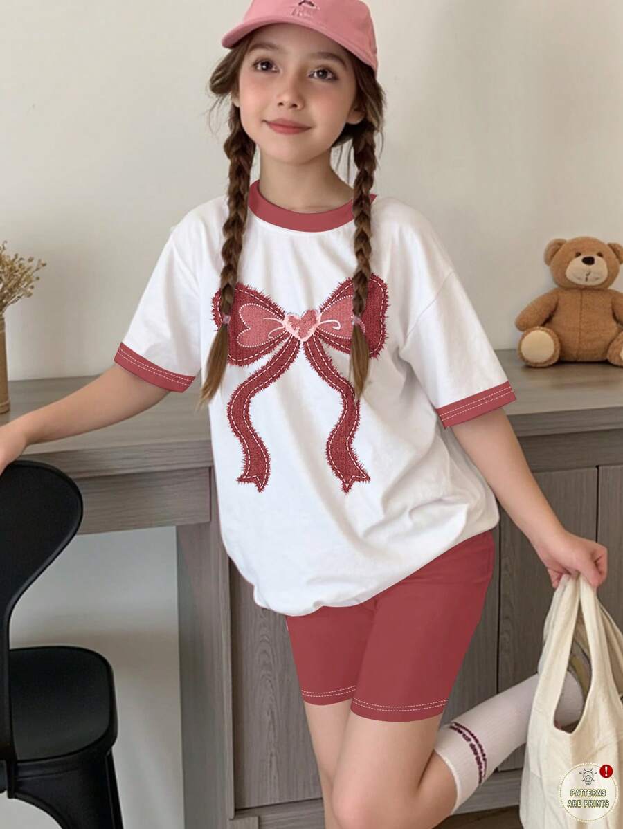 SHEIN 2 件套 Tween 女童休闲简约风格短袖 T 恤和短裤套装,适合夏季 - 彩色 - 查看 1