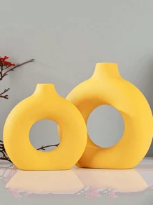 SHEIN 1 pezzo Vaso da fiori circolare in plastica gialla a forma di ciambella, Vasi modulari, Vasi in plastica, Stile minimalista boho, Centrotavola decorativo per soggiorno, camera da letto, ufficio, matrimonio, festa, decorazione per la casa, Vaso da fiori, Centrotavola, Decorazione da tavolo, Regali per compleanni e lauree