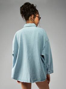 MISSGUIDED قميص جاكيت جينز كبير الحجم، ملائم مريح بأزرار وياقة، أكمام طويلة، أسلوب ملابس العمل المريح للربيع والخريف، وأزياء الشارع العصرية