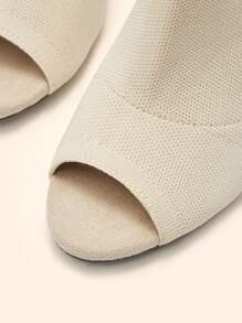 CUCCOO BASICS Botas de colores lisos, de moda y funcionales de CUCCOO