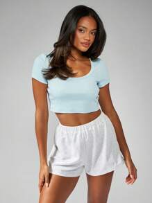 MISSGUIDED ملابس علوية قصير بياقة مستديرة مخطط، قطعة أساسية مناسبة للصيف، قصير الأكمام، ملائم للتمارين الرياضية، قطعة أساسية من جيرسيه مطاطي - الأزرق - مشاهدة 1