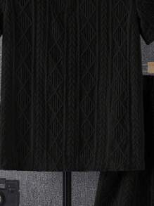 SHEIN Conjunto casual de 2 piezas para adolescentes varones: Camisa tipo polo con cremallera y cuello, de tela texturizada, y pantalones cortos, adecuado para salidas, fotografía callejera, fiestas, caminatas urbanas, ropa de primavera
