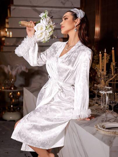 女士优雅奢华花卉蕾丝边仿丝印花长袍奢华家居服