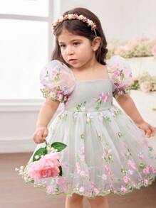 Babygirl drăguță și elegantă rochie verde cu mânecă scurtă din plasă brodata cu flori