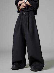 Manfinity Homme Men's Loose Casual Solid Color Pleated Waist Long Pants,Mature Casual Pants For Men. These Men's Pants Are Low-Key And Versatile In A Classic Black Tone. The Fabric Has A Fine Texture And Is Comfortable To Wear And Is Suitable For Many Occasions. The Waist Is Designed With A Semi-Loose Design, Which Provides A Comfortable Wearing Experience And Adds A Sense Of Leisure And Fits A Wide Variety Of Body Shapes.  These Trousers Are An Indispensable Item In A Man's Wardrobe And A Great Gift For A Boyfriend Or Husband. - Black - View 5