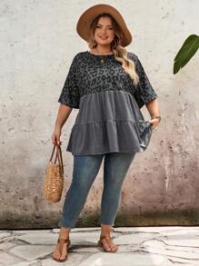 SHEIN CURVE+ 加大码女式豹纹拼布灰色宽松短袖 T 恤，女式夏季彼得潘领衬衫，加大码曲线，波西米亚度假风 - 彩色 - 查看 8