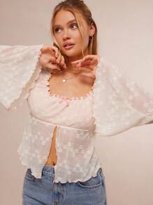 WESTFADE Cute Colorblock Floral Patterned Lace Two Tone Square Neck Bow Front Long Bell Sleeve Ruffle Peplum Flyaway Babydoll Top Spring Summer Vacation