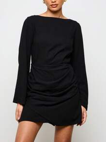 AiiRZ Elegantes Minikleid mit Glockenärmeln und geraffter Seitenpartie, perfekt für Cocktailpartys und Abendanlässe, herbstlicher und winterlicher Eyecatcher