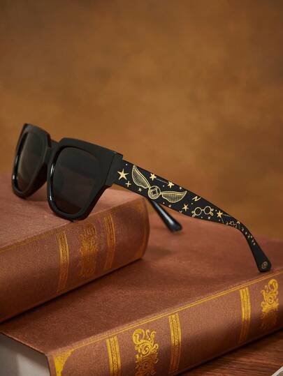 HARRY POTTER X SHEIN Fashionable Large Frame Square Black Fashion Glasses With Golden Snitch Pattern, Unisex Men & Women, Versatile For Daily Wear, Comes With Storage Bag, Suitable For Travel And Outdoor,Gift,Back To School
