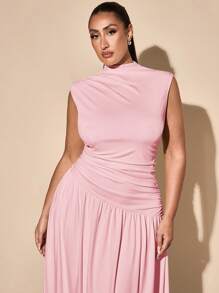 SHEIN BAE Váy dài xếp nếp không tay thanh lịch cỡ lớn cho nữ, váy dài siêu dài không tay cổ lọ màu trắng trơn không đối xứng xếp nếp mùa xuân/hè, thích hợp mặc nhiều lớp vào mùa thu/đông, váy kiểu Pháp, váy dạ hội, váy sinh nhật, váy phù dâu, váy thanh lịch tối giản hàng ngày, váy trang trọng cho phụ nữ - Màu Hồng  San hô - Xem 4