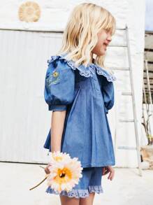 SHEIN Young Girls Embroidered Peter Pan Collar Shirt And Ruffled Shorts Sets