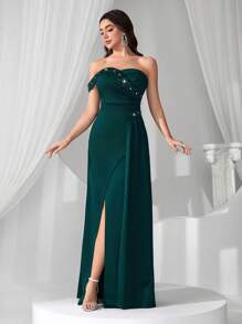 Coutiva Elegant Solid Green Sleeveless Rhinestone Embellished Long Evening Gown With Side Slit, Formal, Party Dress, For Wedding Guest - Dark Green - View 1