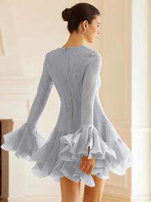 Aveloria Rosie 法国奢华高端设计优雅荷叶边超大下摆喇叭袖纹理面料短款连衣裙