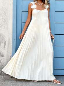 SHEIN VCAY Plus Size Solid Color Pleated Floral Applique Summer Dress,Graduation Dress - White - View 5