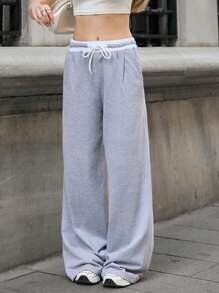 RueChic Women Contrast Belt Drawstring And Pocket Detailed Pant Sweatpant - Grey - View 3