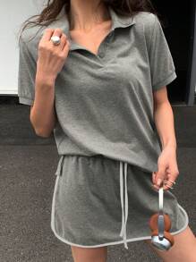 DAZY Conjunto deportivo casual de mujer con blusa tipo polo y falda-pantalón con ribete de contraste