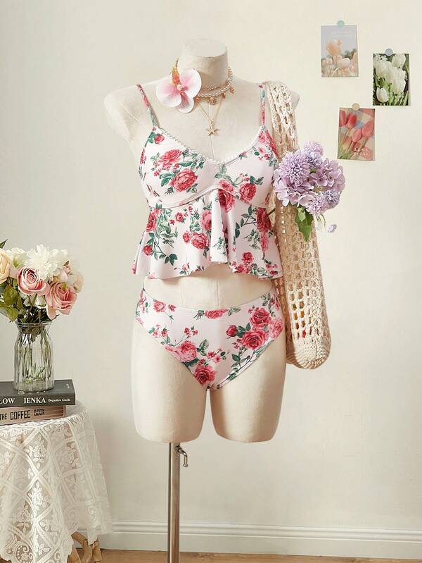 SHEIN MOD 2 buc/Set Set de pantaloni scurți și top de vacanță cu tiv cu volane
