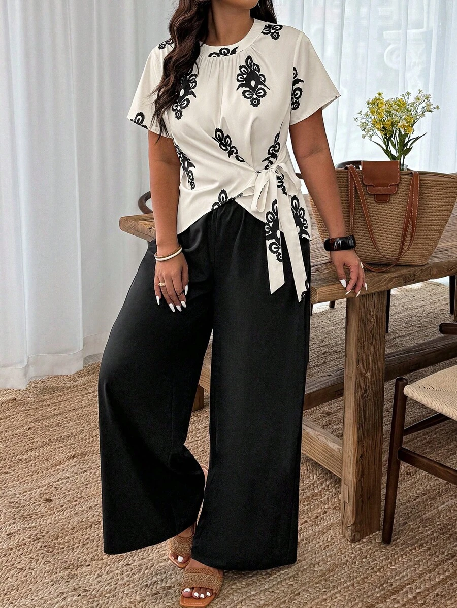 Conjunto de 2 piezas de talla grande, estilo casual de verano con estampado total y Top tipo top con atadura lateral y pantalones - Multicolor - Ver 1