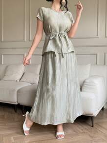 DAZY Conjunto de 2 piezas para mujer: blusa de manga de murciélago con textura y falda, primavera/verano