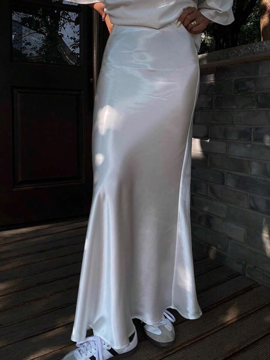 Livesso New Summer Elegant Luxury High-End Solid Color Ladies Skirt - White - View 1