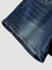 Shorts di jeans alla moda e unici, stile da strada, adatti per ragazze adolescenti con decorazione di ali d'angelo e croce ricamata, strass, vita elastica e chiusura con cerniera