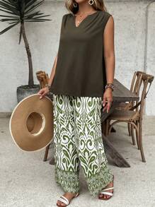 SHEIN VCAY Set da due pezzi composto da canotta monocolore con scollo a V e pantaloni casual con stampa geometrica, adatto a taglie forti, ideale come regalo per la Festa della Mamma, abbigliamento per Pasqua, outfit da vacanza o da concerto per donne