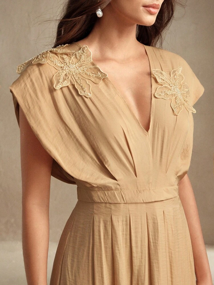 Vestido de verano elegante con escote en V, cintura ceñida y decoración floral, adecuado para graduación, festival, vacaciones, elegancia, vacaciones, alta sociedad, cita nocturna