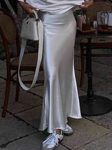 Livesso New Summer Elegant Luxury High-End Solid Color Ladies Skirt - White - View 2